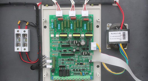 “色撸撸在线视频观看让软启动器使用起来更得心应手！”看了这个话题你一定会有疑惑吧？为什么软启动器中要使用色撸撸在线视频观看？